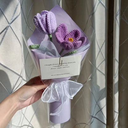 Rose and tulip knitted bouquet